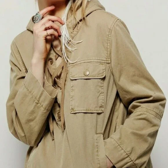 Free People Tan Lace Up Safari Pullover Jacket in size Medium - Picture 6 of 6